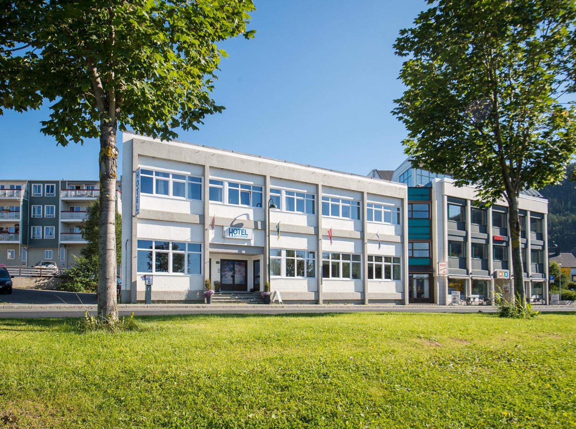 Hotel Svartisen Мо и Рана Екстериор снимка